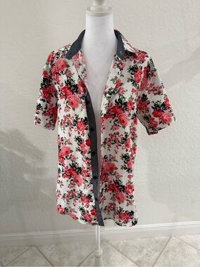 JM Collection White Short-Sleeve Button-Down with Pink Rose Floral Print